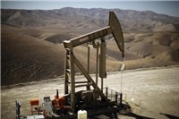 Dầu tiếp tục đà tăng nhờ căng thẳng Mỹ - Iran